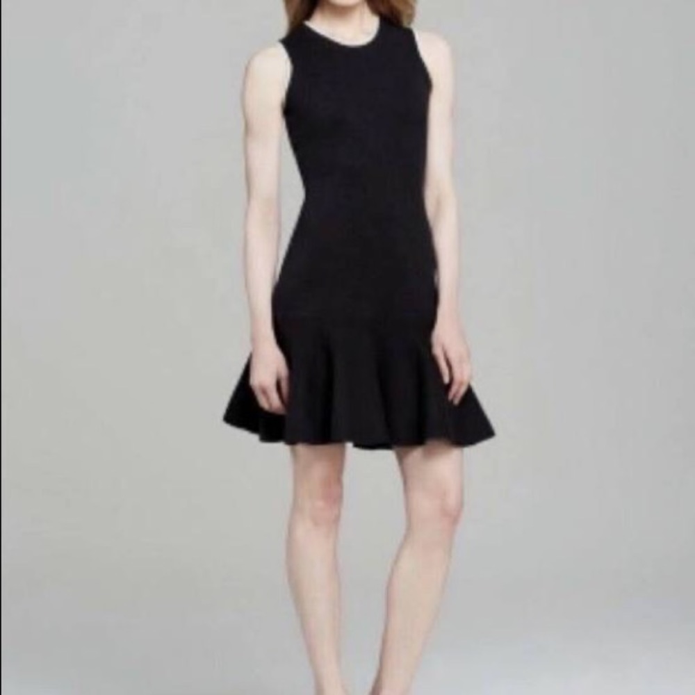 Kate spade dress fluted sweater,cut out circle black !